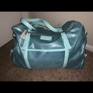 Traveling bag
